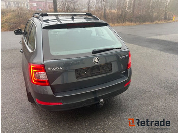 Coche 2016 Personbil SKODA OCTAVIA 1.8 TSI 180 hk 4x4 Style 6DSG EU-Godkjent: foto 5 Coche 2016 Personbil SKODA OCTAVIA 1.8 TSI 180 hk 4x4 Style 6DSG EU-Godkjent: foto 5
