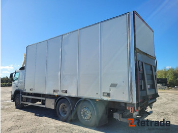 Camión caja cerrada Skåpbil Volvo FM 11 6x2 Euro 5: foto 4 Camión caja cerrada Skåpbil Volvo FM 11 6x2 Euro 5: foto 4
