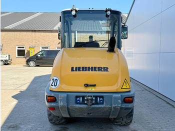 Cargadora de ruedas Liebherr L506C - German Machine / Quick Coupler: foto 4