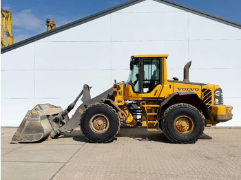 Cargadora de ruedas VOLVO L90F