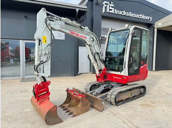 Miniexcavadora TAKEUCHI