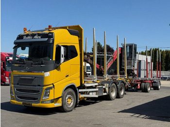 Camión forestal VOLVO FH16 750