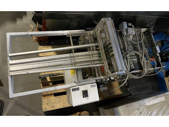 Plegadora de papel small sized mobile stack delivery Heidelberg Stahlfolder STA 30 F: foto 3