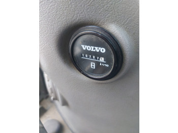 Excavadora de cadenas Volvo EC 140 DL: foto 4 Excavadora de cadenas Volvo EC 140 DL: foto 4