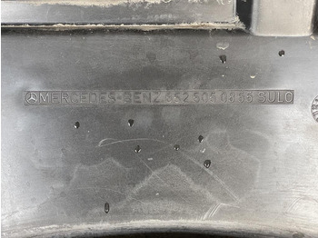 Radiador para Camión MERCEDES-BENZ BEHR - A 652 501 66 01: foto 3