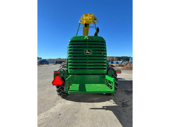Cosechadora de forraje John Deere 7200: foto 4 Cosechadora de forraje John Deere 7200: foto 4