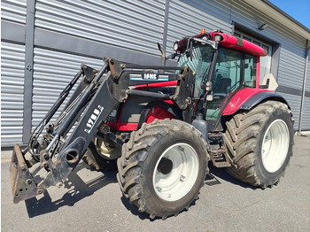 Tractor VALTRA