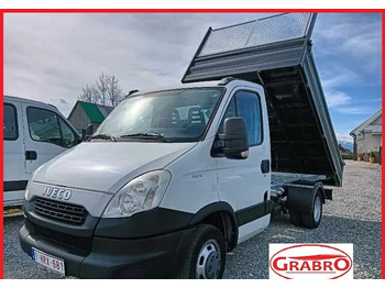 Furgoneta basculante IVECO Daily 35C15