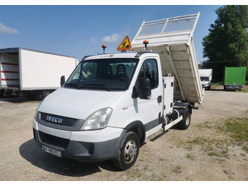 Furgoneta basculante IVECO Daily 35c11