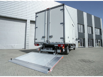 Furgoneta caja cerrada nuevo Mercedes-Benz Sprinter 319: foto 4