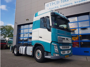 Cabeza tractora Volvo FH 420 ADR klasse EX/II, EX/III, FL en AT Double tank PTO: foto 5