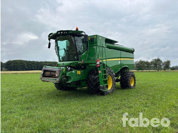 Cosechadora de granos JOHN DEERE S690