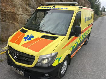 Ambulancia MERCEDES-BENZ Sprinter 319