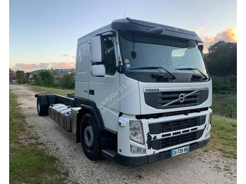Camión chasis VOLVO FM 460