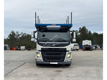 Camión portavehículos VOLVO FM