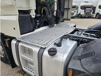 Cabeza tractora Daf 530 Xf530: foto 3