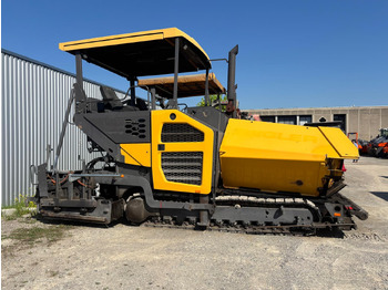 Pavimentadora de asfalto VOLVO