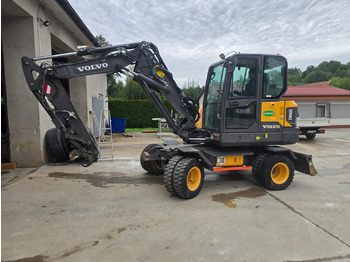 Excavadora de ruedas VOLVO EW60E