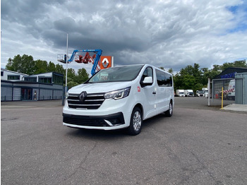 Minibús RENAULT Trafic