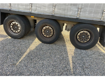 Semirremolque lona Schmitz S3: foto 4