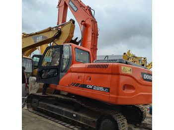 Excavadora de cadenas DOOSAN DH150