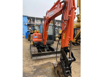 Excavadora de cadenas Awesome Performance Korea Imported Small Scale Used Doosan Dx60 Excavator in Shanghai: foto 2