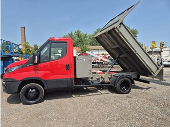Camión volquete IVECO Daily 35c13