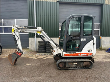 Miniexcavadora Bobcat 322: foto 1
