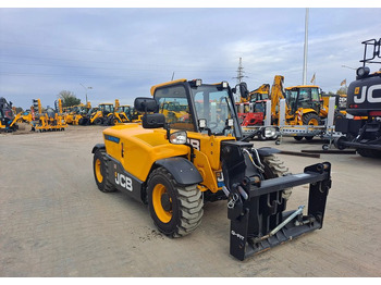 Manipulador telescópico nuevo JCB 525-60E: foto 2