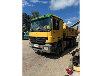 Leasing de Mercedes-Benz Actros 2641 Mercedes-Benz Actros 2641: foto 1