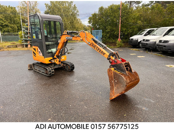 Miniexcavadora CASE