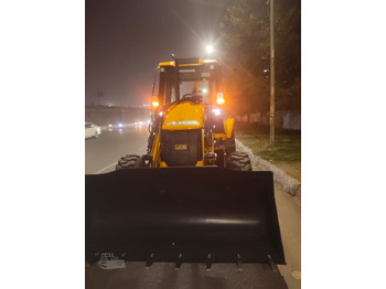 Retroexcavadora JCB 3DX