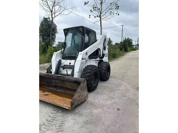 Minicargadora Bobcat S300: foto 4 Minicargadora Bobcat S300: foto 4