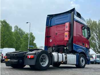 Cabeza tractora Mercedes-Benz Actros Euro 6 / BJ. 2015 / APK: foto 3