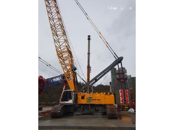 Grúa sobre orugas LIEBHERR