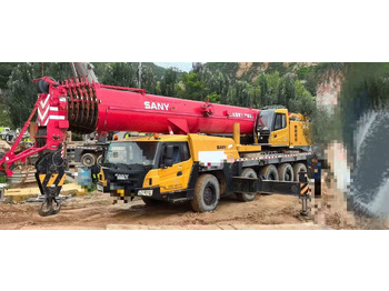 Grúa todo terreno SANY