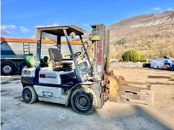 Carretilla elevadora de gas KOMATSU Chariot élévateur à gaz FG25T-11E (AVEC PINCE): foto 4