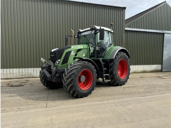 Tractor FENDT 828 Vario