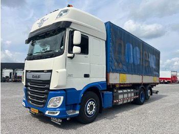 Camión lona DAF XF 460