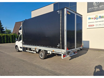 Furgoneta con lona RENAULT Master