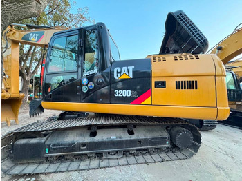 Excavadora de cadenas CATERPILLAR 320D