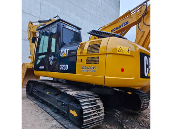 Excavadora de cadenas CATERPILLAR 323D