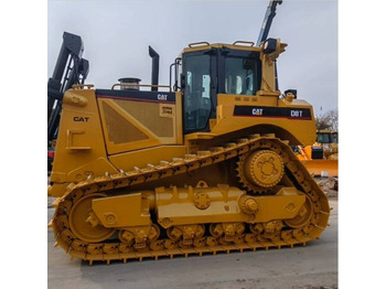 Bulldozer CATERPILLAR D8T