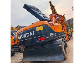 Excavadora de ruedas Hyundai 210W-9: foto 2