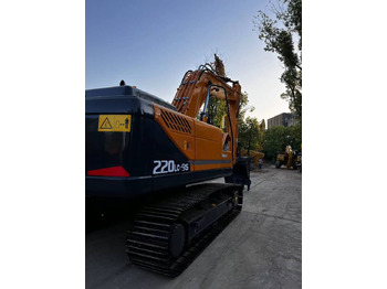 Excavadora de cadenas HYUNDAI