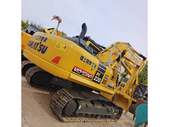 Excavadora de cadenas KOMATSU PC220-8