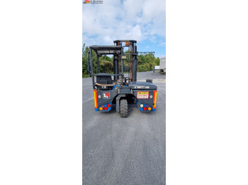 Carretilla elevadora transportable M4-25.3F Moffett Mitnahmestapler: foto 4 Carretilla elevadora transportable M4-25.3F Moffett Mitnahmestapler: foto 4