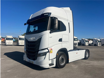 Cabeza tractora IVECO S-WAY