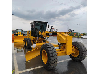 Grader CATERPILLAR 140K