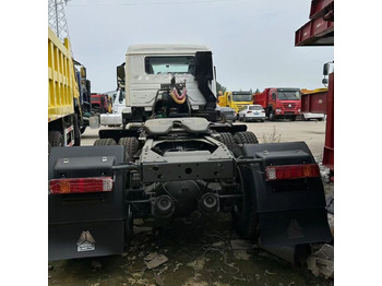 Cabeza tractora nuevo Howo 371: foto 3